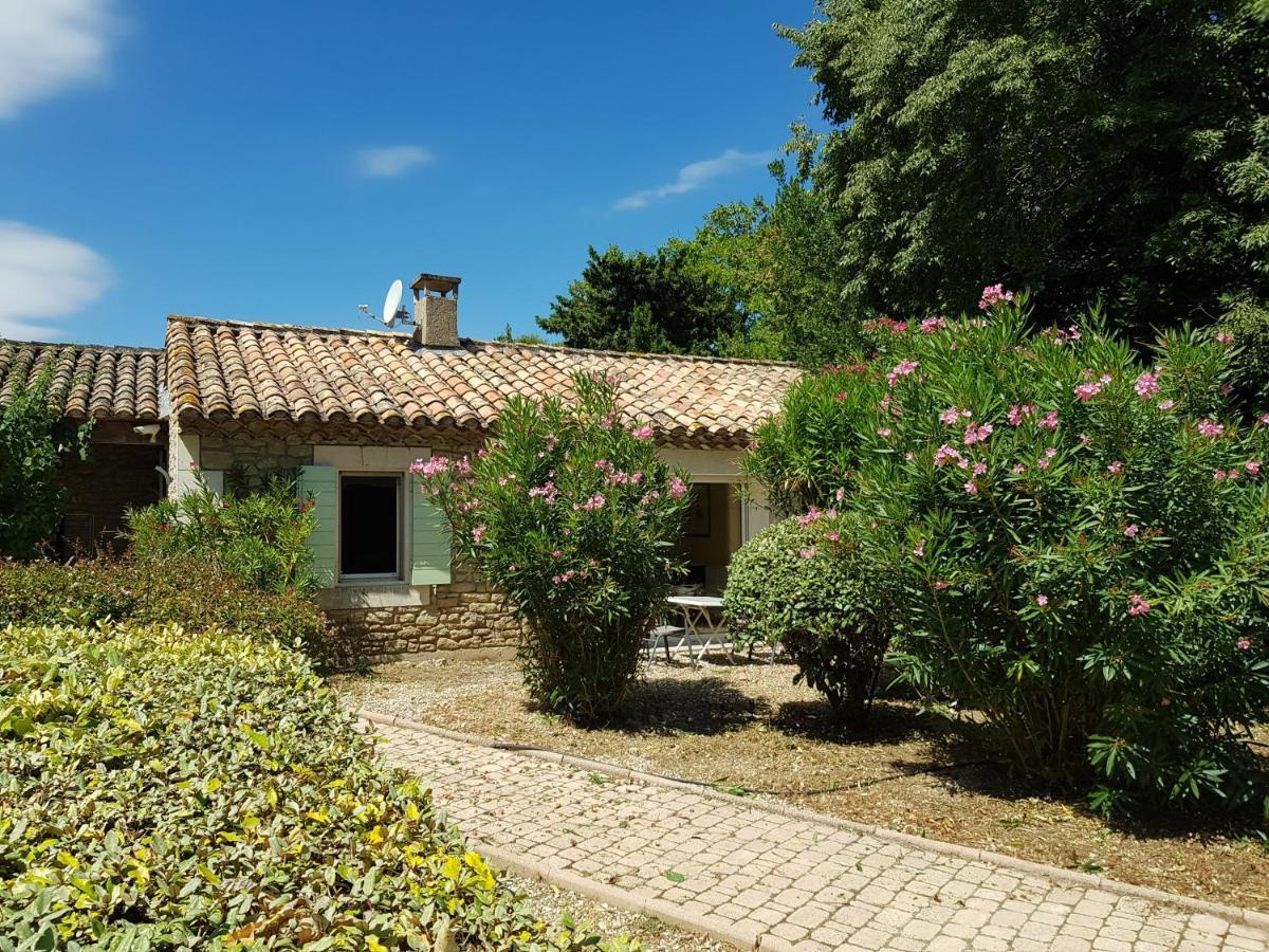 Mas des Figues La Ferme de Philippe #Ecotourism #Agrotourism #Ruraltourism #Countryhouselodge #zeropesticide #conversionbio #OrganicVegetarianBrunch Saint-Rémy-de-Provence Exterior foto