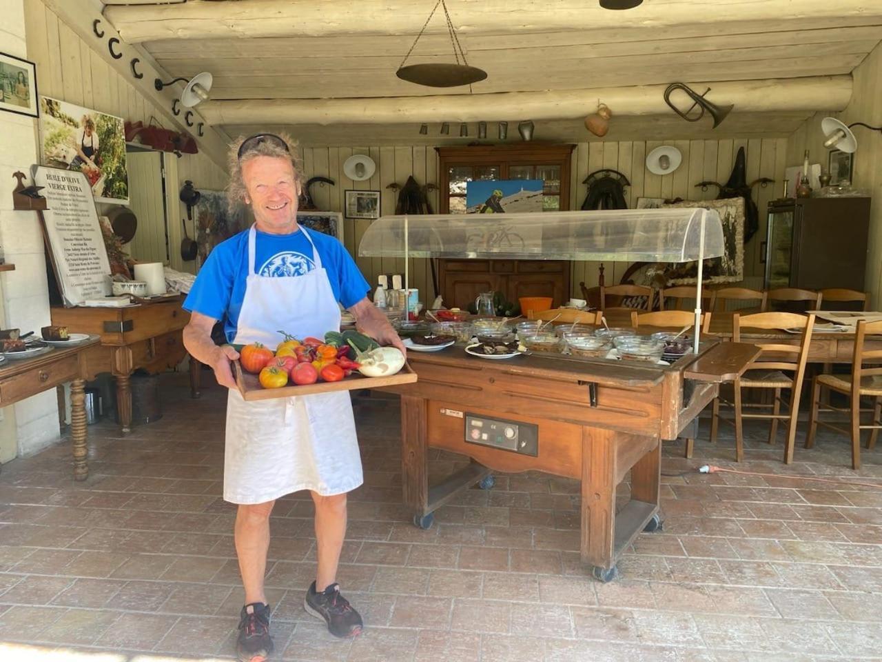 Mas des Figues La Ferme de Philippe #Ecotourism #Agrotourism #Ruraltourism #Countryhouselodge #zeropesticide #conversionbio #OrganicVegetarianBrunch Saint-Rémy-de-Provence Exterior foto