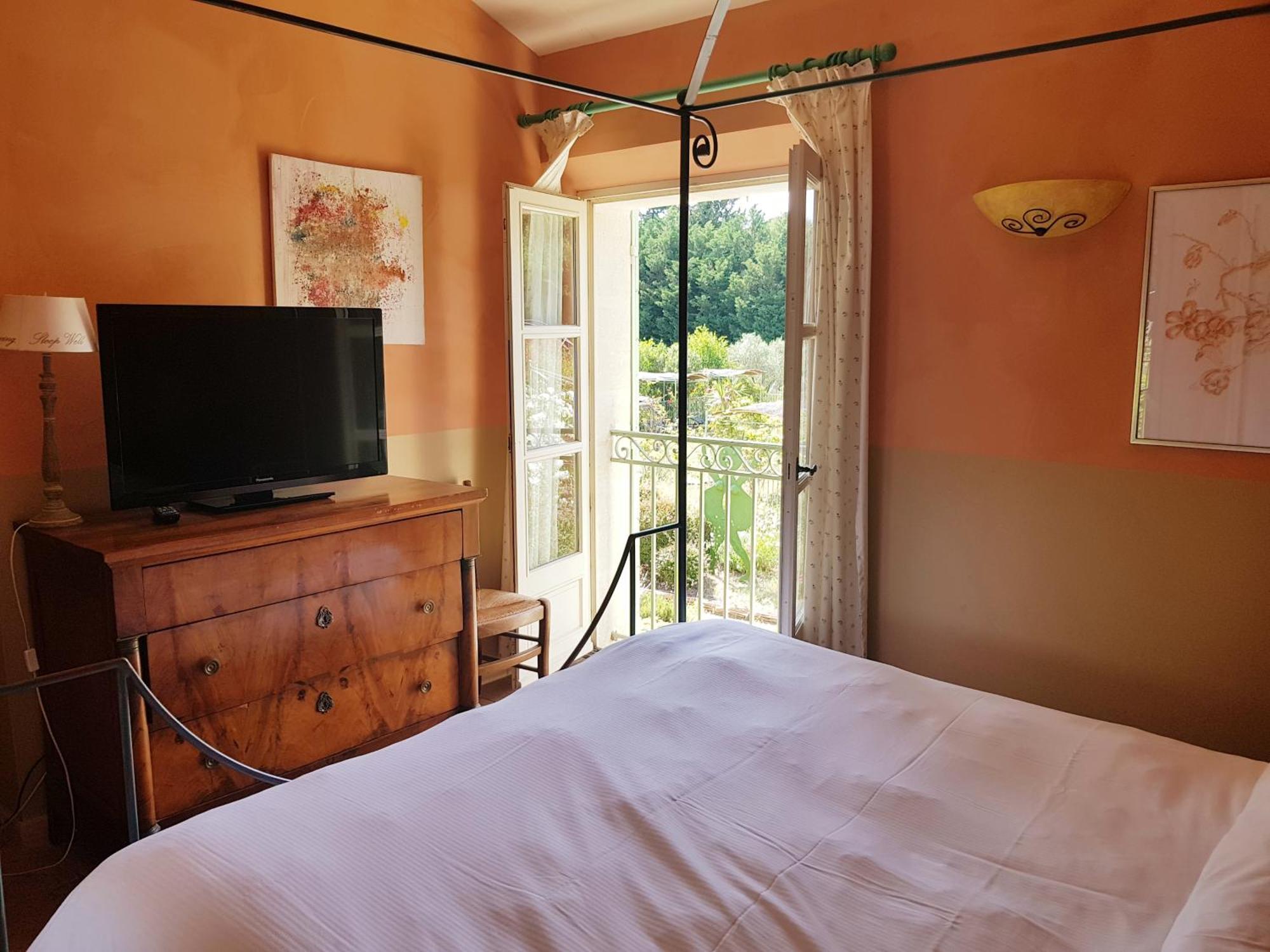 Mas des Figues La Ferme de Philippe #Ecotourism #Agrotourism #Ruraltourism #Countryhouselodge #zeropesticide #conversionbio #OrganicVegetarianBrunch Saint-Rémy-de-Provence Exterior foto