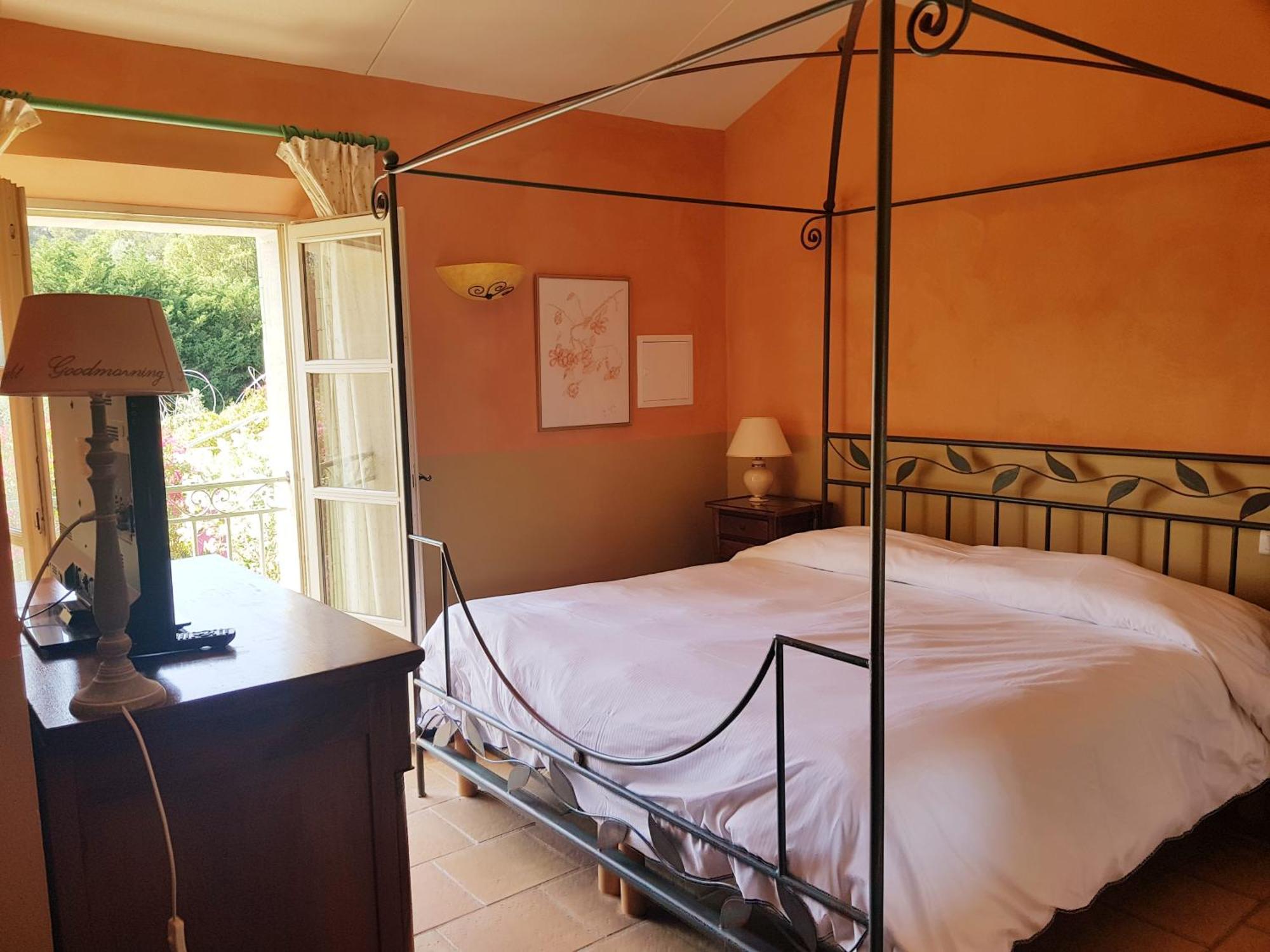 Mas des Figues La Ferme de Philippe #Ecotourism #Agrotourism #Ruraltourism #Countryhouselodge #zeropesticide #conversionbio #OrganicVegetarianBrunch Saint-Rémy-de-Provence Exterior foto